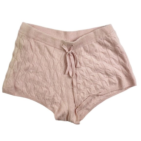 Minnierose Women Sz Medium Baby Pink Soft Cable Knit Soft Cashmere Shorts - Picture 1 of 4